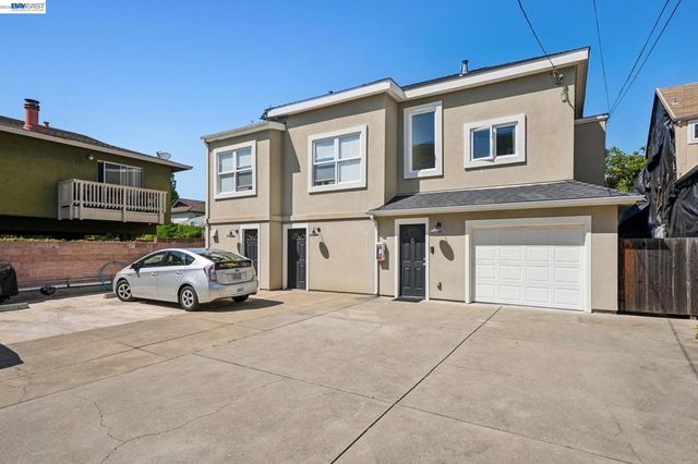2021 Clinton Ave, Alameda, CA 94501