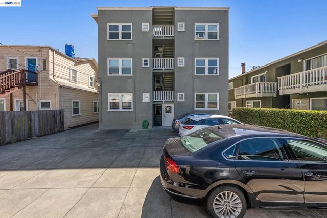2021 Clinton Ave, Alameda, CA 94501
