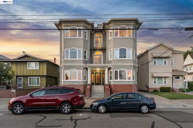 2021 Clinton Ave, Alameda, CA 94501