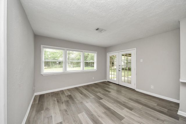 1026 16th Avenue N, Texas City, TX 77590