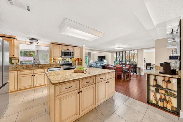 5 HICKORY HEAD HAMMOCK, The Villages, FL 32159