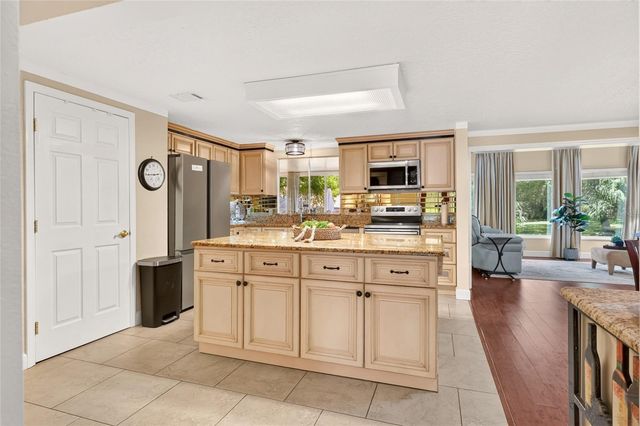 5 HICKORY HEAD HAMMOCK, The Villages, FL 32159