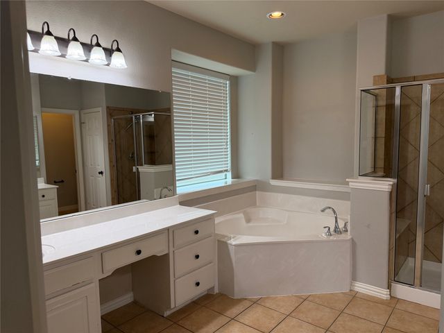 1716 Lake Wood Trail, Little Elm, TX 75068