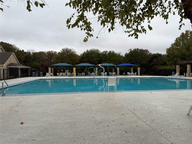 1716 Lake Wood Trail, Little Elm, TX 75068