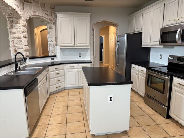 1716 Lake Wood Trail, Little Elm, TX 75068