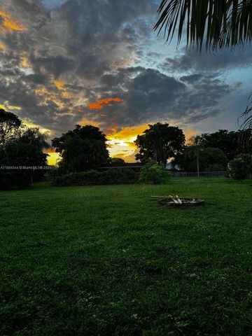 16101 SW 281st St, Homestead, FL 33033