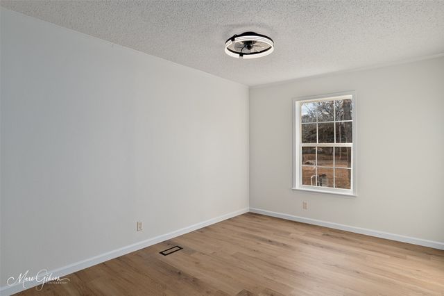 5460 Chuck A Drive, Shreveport, LA 71129