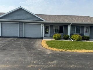 1329 S Wilson AVENUE, Hartford, WI 53027