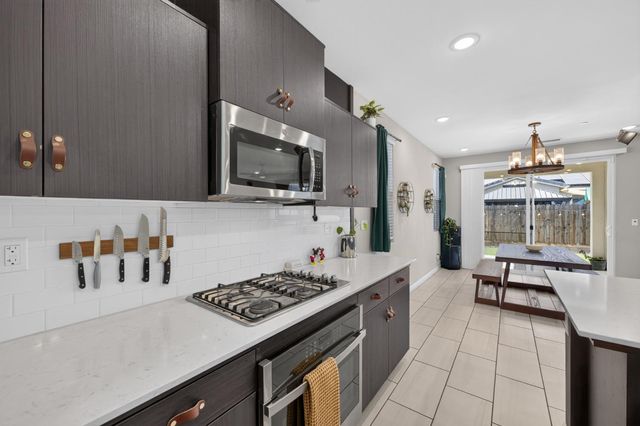 4113 Sussex Avenue, Clovis, CA 93619