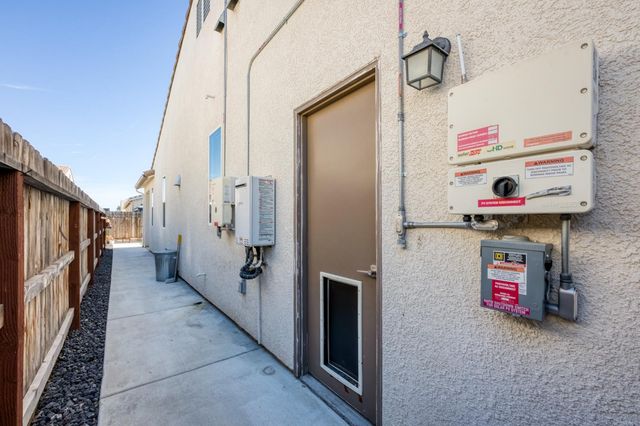 4113 Sussex Avenue, Clovis, CA 93619