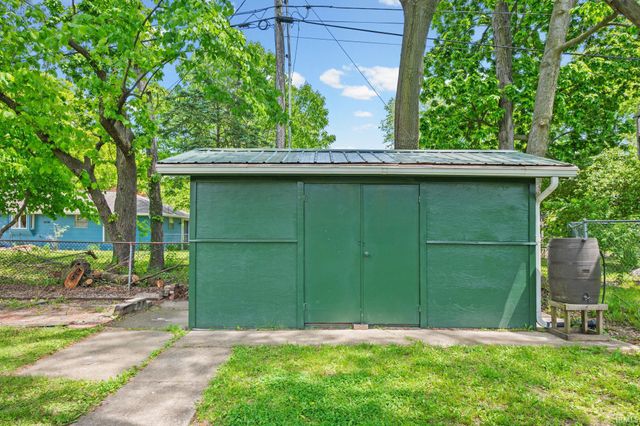 2730 Henderson Street, West Lafayette, IN 47906