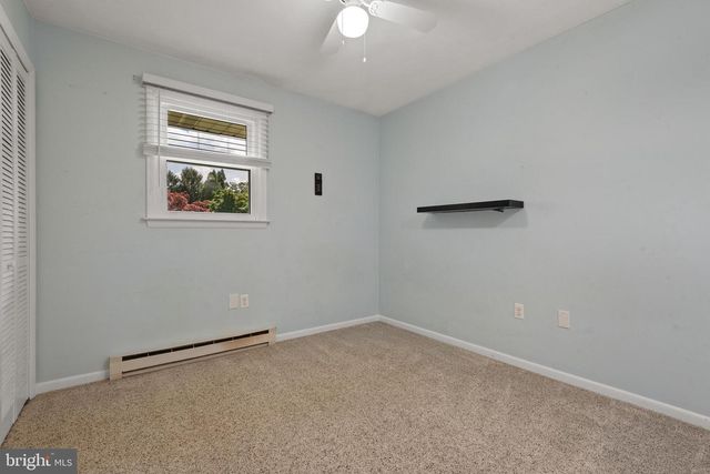 52 THORNWOOD RD, Harrisburg, PA 17112