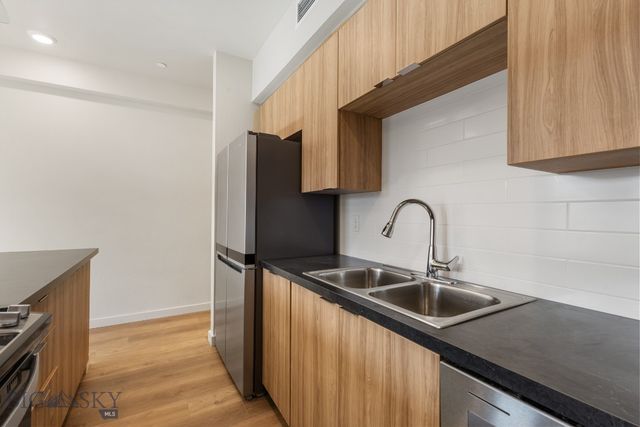 59 E Park Street 205, Butte, MT 59701