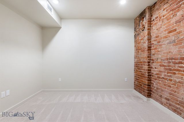 59 E Park Street 205, Butte, MT 59701