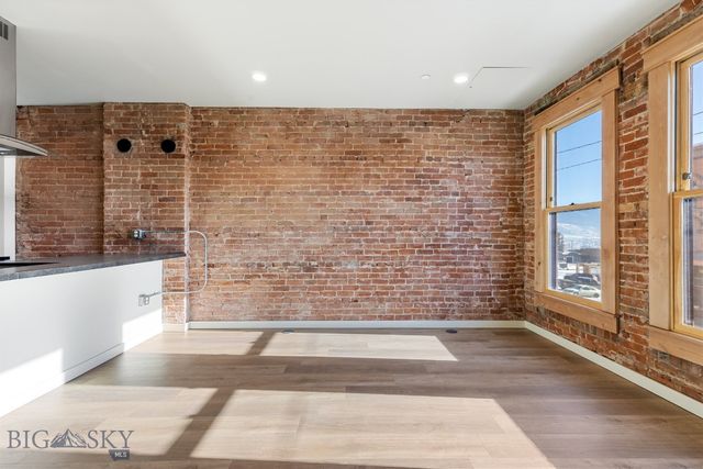 59 E Park Street 205, Butte, MT 59701