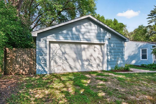 8145 Mount Curve Boulevard, Brooklyn Park, MN 55445