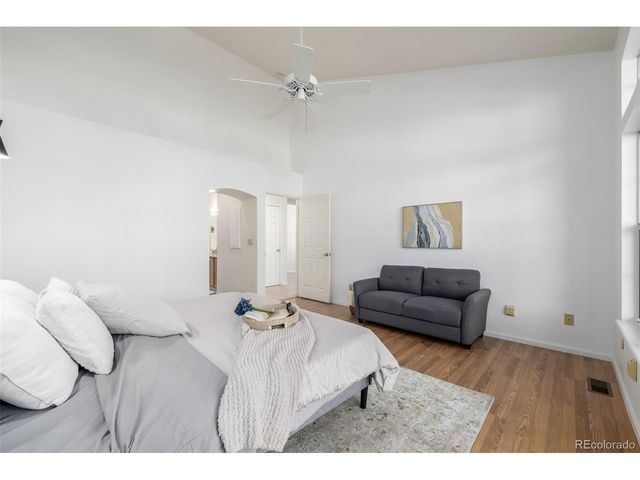 9936 E Hawaii Pl, Aurora, CO 80247