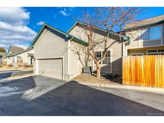 9936 E Hawaii Pl, Aurora, CO 80247