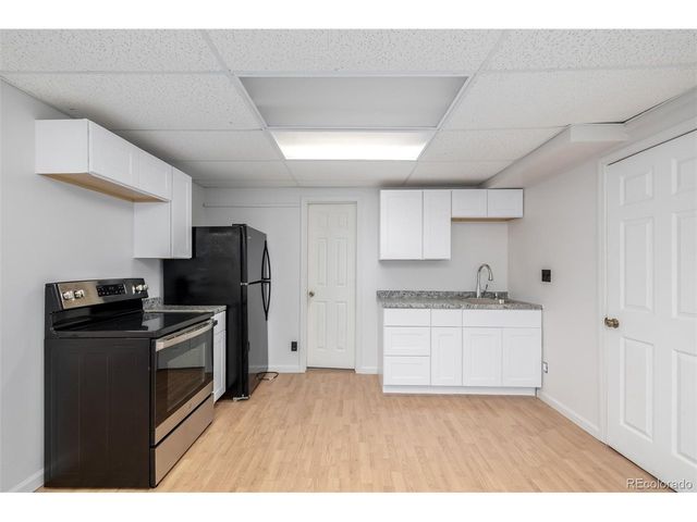 9936 E Hawaii Pl, Aurora, CO 80247