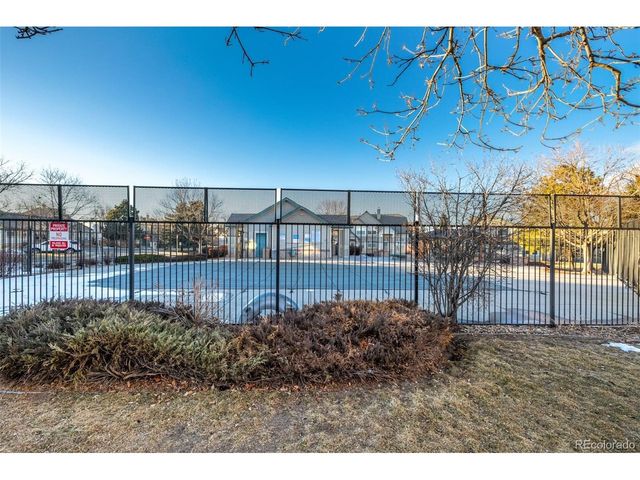 9936 E Hawaii Pl, Aurora, CO 80247