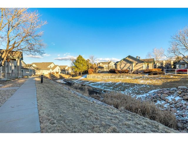 9936 E Hawaii Pl, Aurora, CO 80247