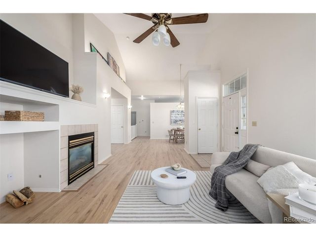 9936 E Hawaii Pl, Aurora, CO 80247