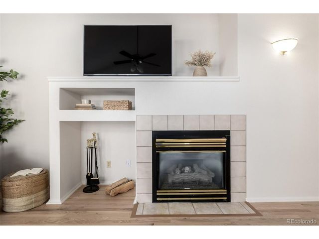 9936 E Hawaii Pl, Aurora, CO 80247