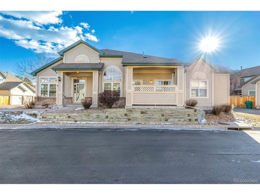 9936 E Hawaii Pl, Aurora, CO 80247