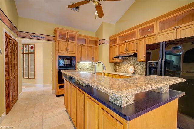 3836 Hidden Acres CIR N, North Fort Myers, FL 33903