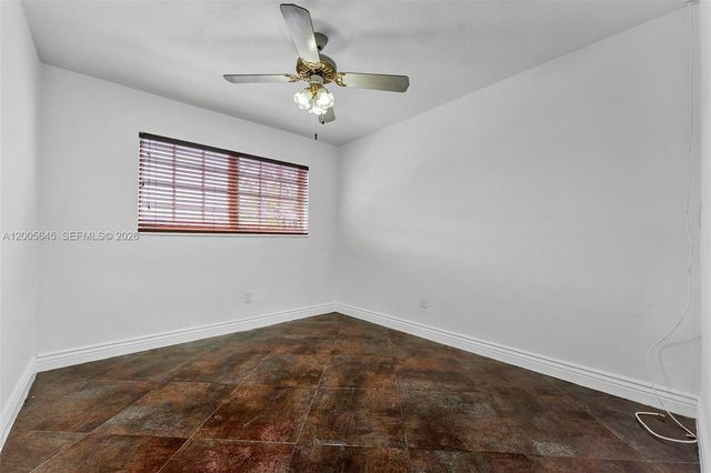 9750 SW 74th St, Miami, FL 33173