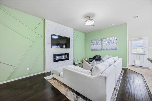 14010 Merganser Drive, Houston, TX 77047