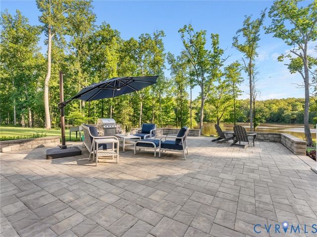 12848 Killycrom Dr, Chesterfield, VA 23838