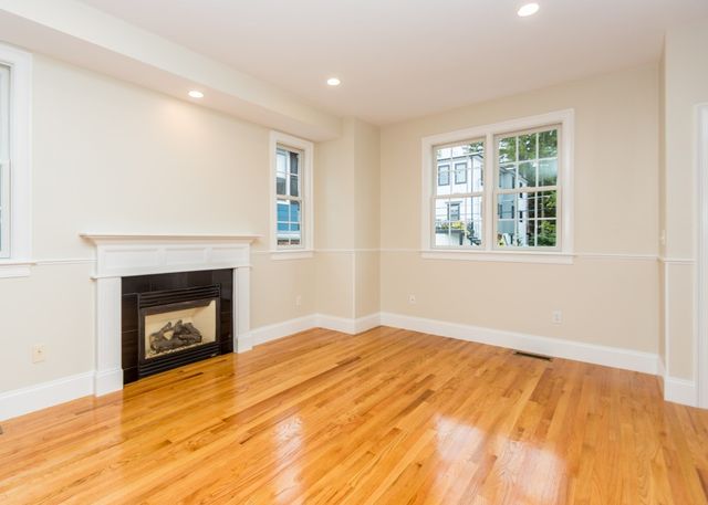 30 Fuller Street 2, Waltham, MA 02453