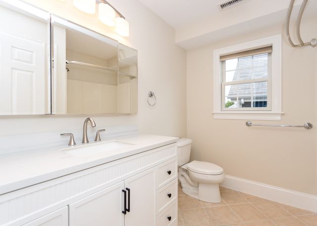 30 Fuller Street 2, Waltham, MA 02453
