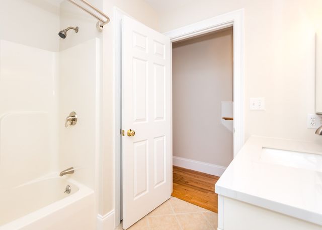 30 Fuller Street 2, Waltham, MA 02453