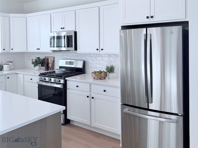 822 Accolade Loop, Belgrade, MT 59714