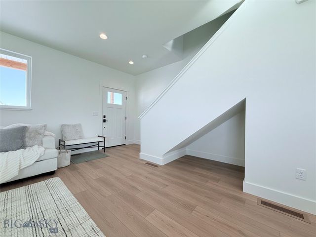 822 Accolade Loop, Belgrade, MT 59714