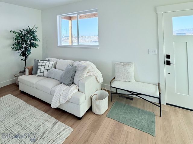 822 Accolade Loop, Belgrade, MT 59714