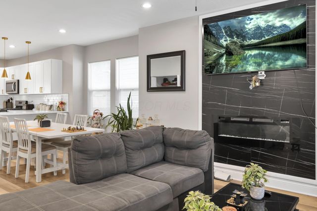 103 S Ogden Avenue, Columbus, OH 43204