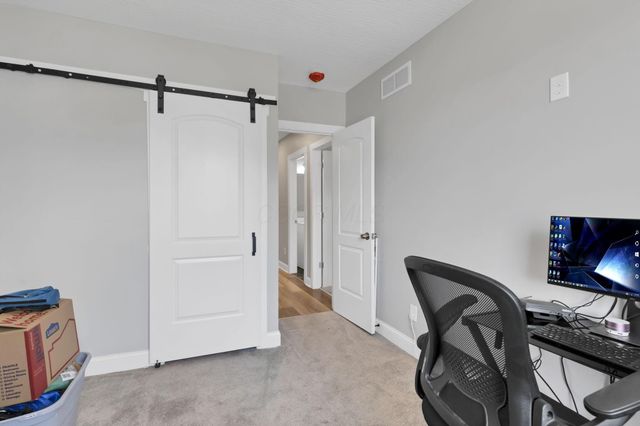 103 S Ogden Avenue, Columbus, OH 43204