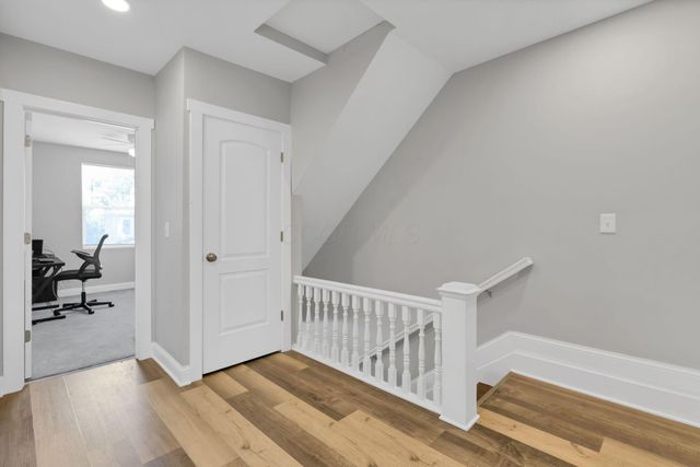 103 S Ogden Avenue, Columbus, OH 43204