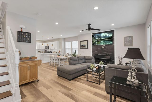 103 S Ogden Avenue, Columbus, OH 43204