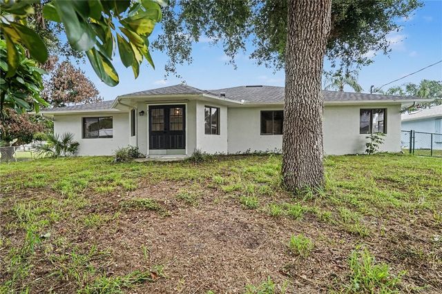 127 Friar Court, Sebastian, FL 32958