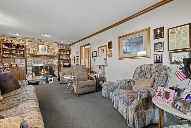 2138 25th AVENUE, Kenosha, WI 53140