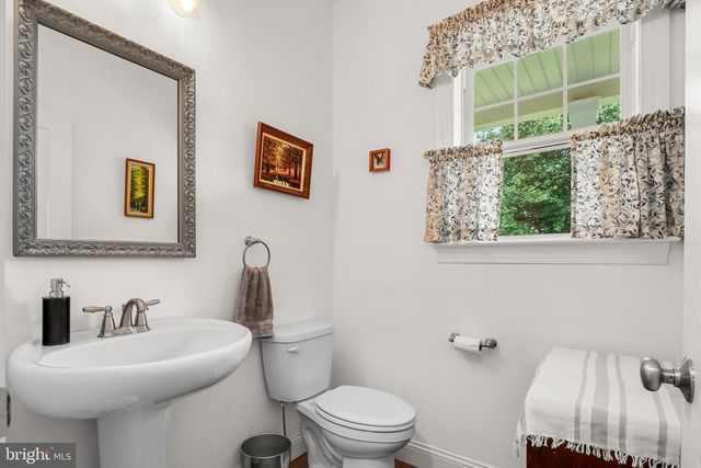 1389 EVANS RD, Pottstown, PA 19465