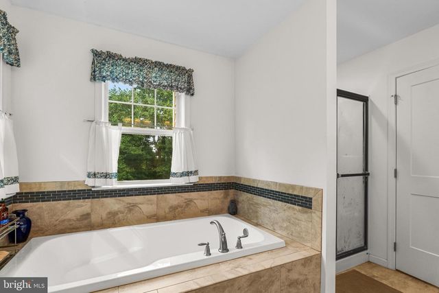 1389 EVANS RD, Pottstown, PA 19465