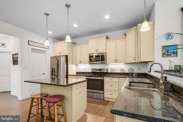 1389 EVANS RD, Pottstown, PA 19465