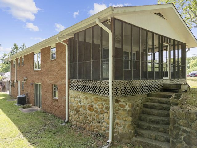 5812 Hillcrest Drive, Harrison, TN 37341