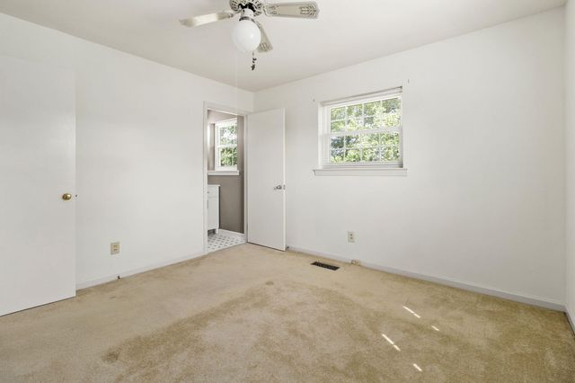 5812 Hillcrest Drive, Harrison, TN 37341