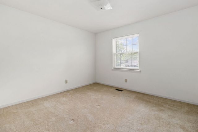5812 Hillcrest Drive, Harrison, TN 37341